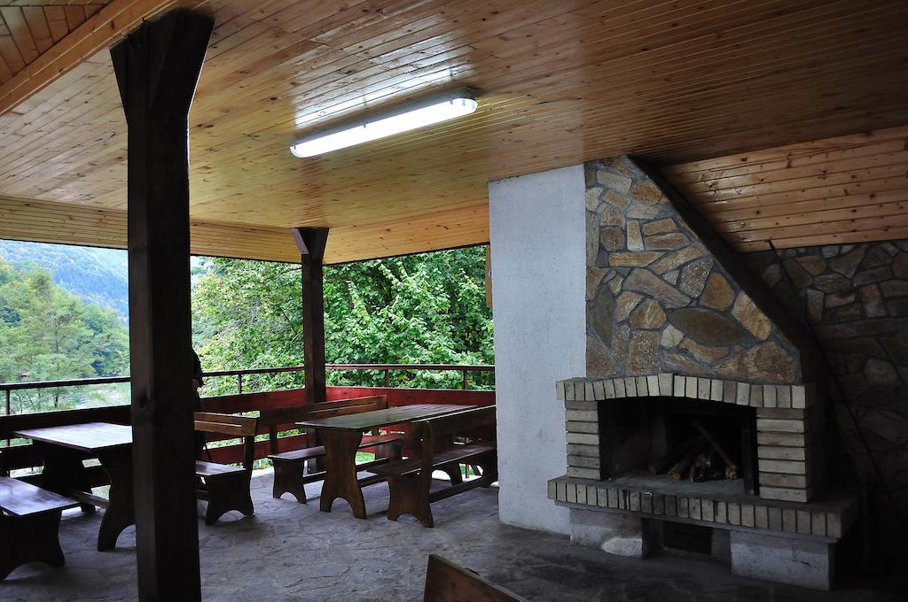 Fisherman'S Hut Family Hotel Beden Dış mekan fotoğraf