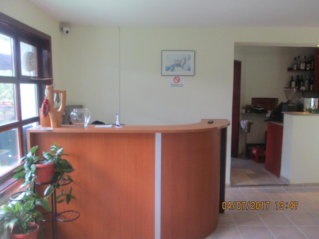 Fisherman'S Hut Family Hotel Beden Dış mekan fotoğraf